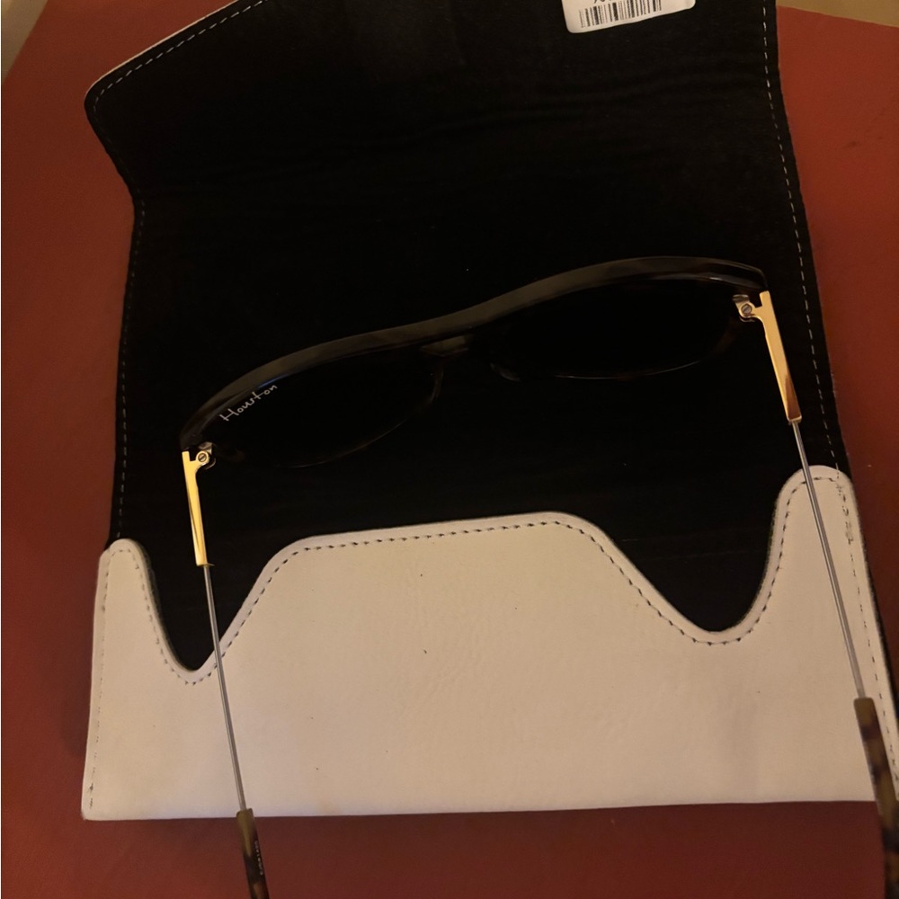Elizabeth & James Aviator Sunglasses